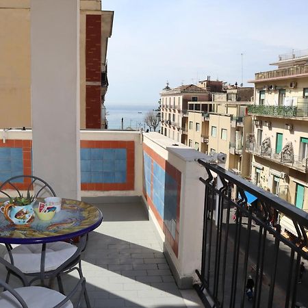 Meuble Casa Mannini Rooms Maiori Bagian luar foto