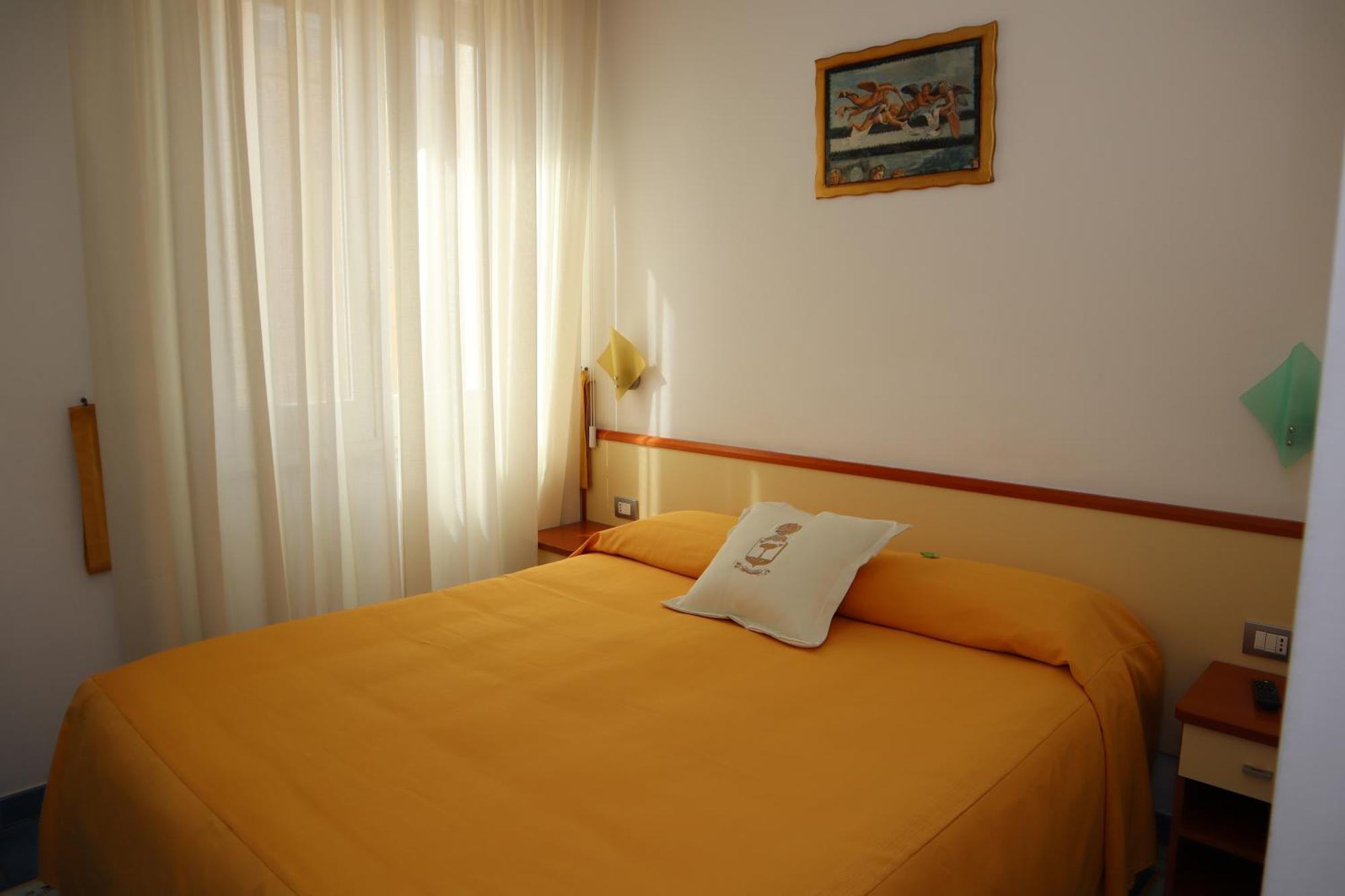 Meuble Casa Mannini Rooms Maiori Bagian luar foto